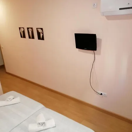 Hernan Cortes * Caces