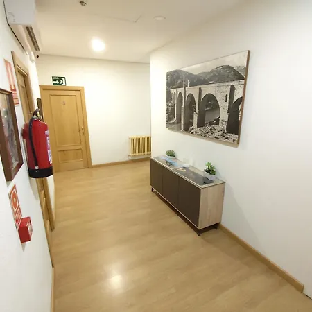 Hernan Cortes * Caces