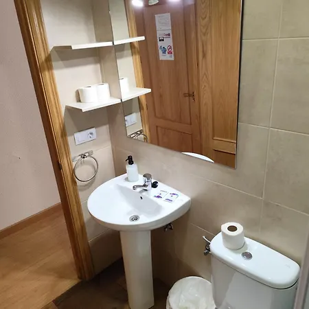 Hernan Cortes Gasthof Caces