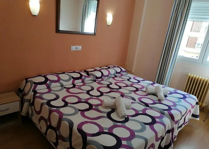 Hernan Cortes Guest house *