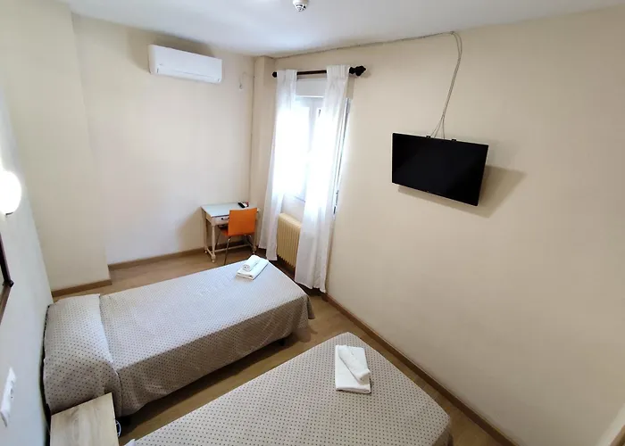 Hernan Cortes Pensión *