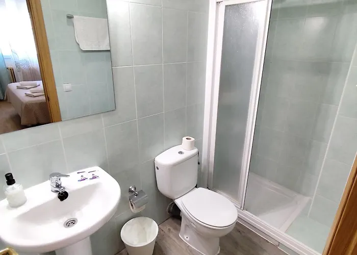 בית הארחה Hernan Cortes Caces